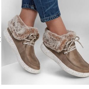 (NWOT) BOBS Skipper -Hang Glidder  Ankle Boots